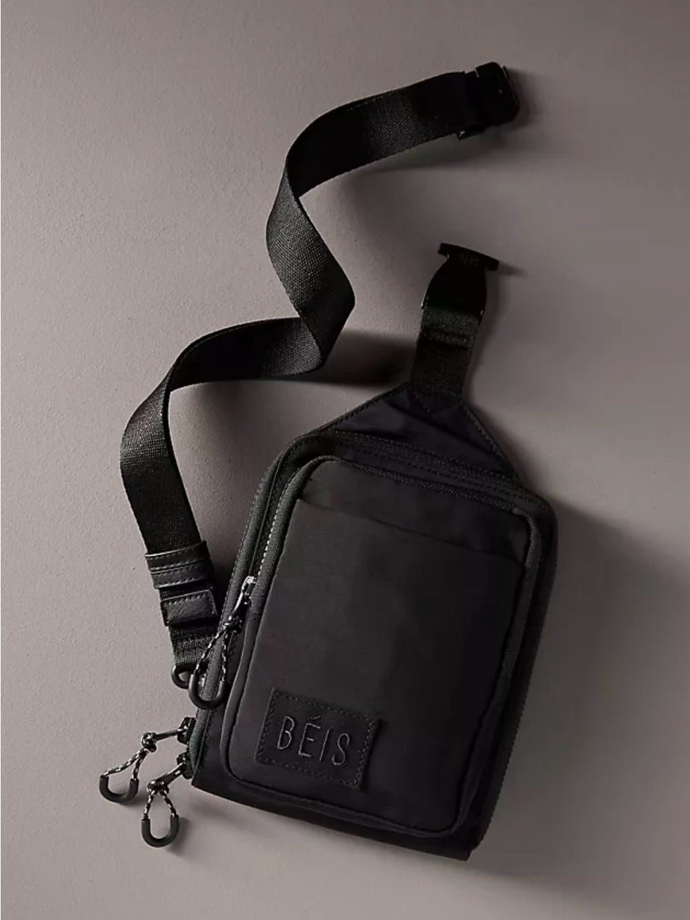 BEIS Black Compact Crossbody Bag The Sport Sling Bag